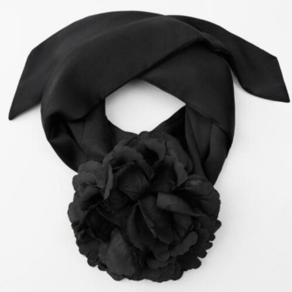 NWOT ZARA BLACK Oversize Floral Ribbon Scarf Choker Necklace - Picture 1 of 7